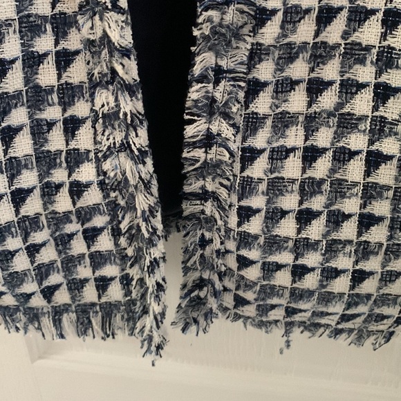 Mango Tweed Blazer, Size XS classic elegant fashion gold Buttons casual - Picture 6 of 9